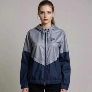 Nike Windrunner Lightweight Jacket Women’s Sz XS Blue Silver Full Zip Hooded